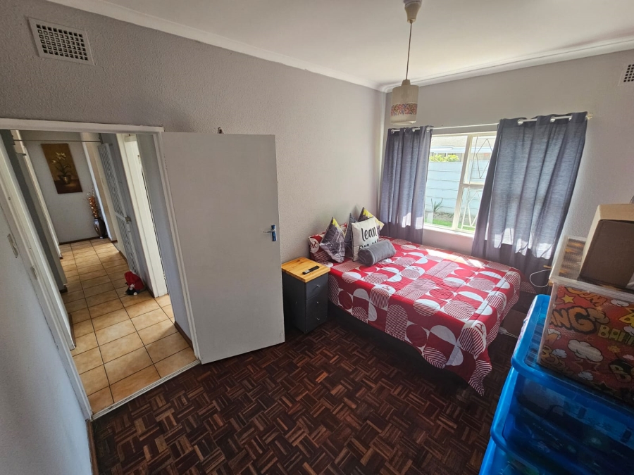 To Let 3 Bedroom Property for Rent in Blomtuin Western Cape